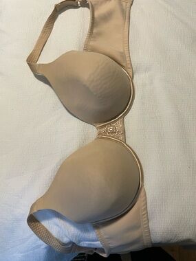 Vanity Fair Beige Nude T-Shirt Bra with Light Embroidery
